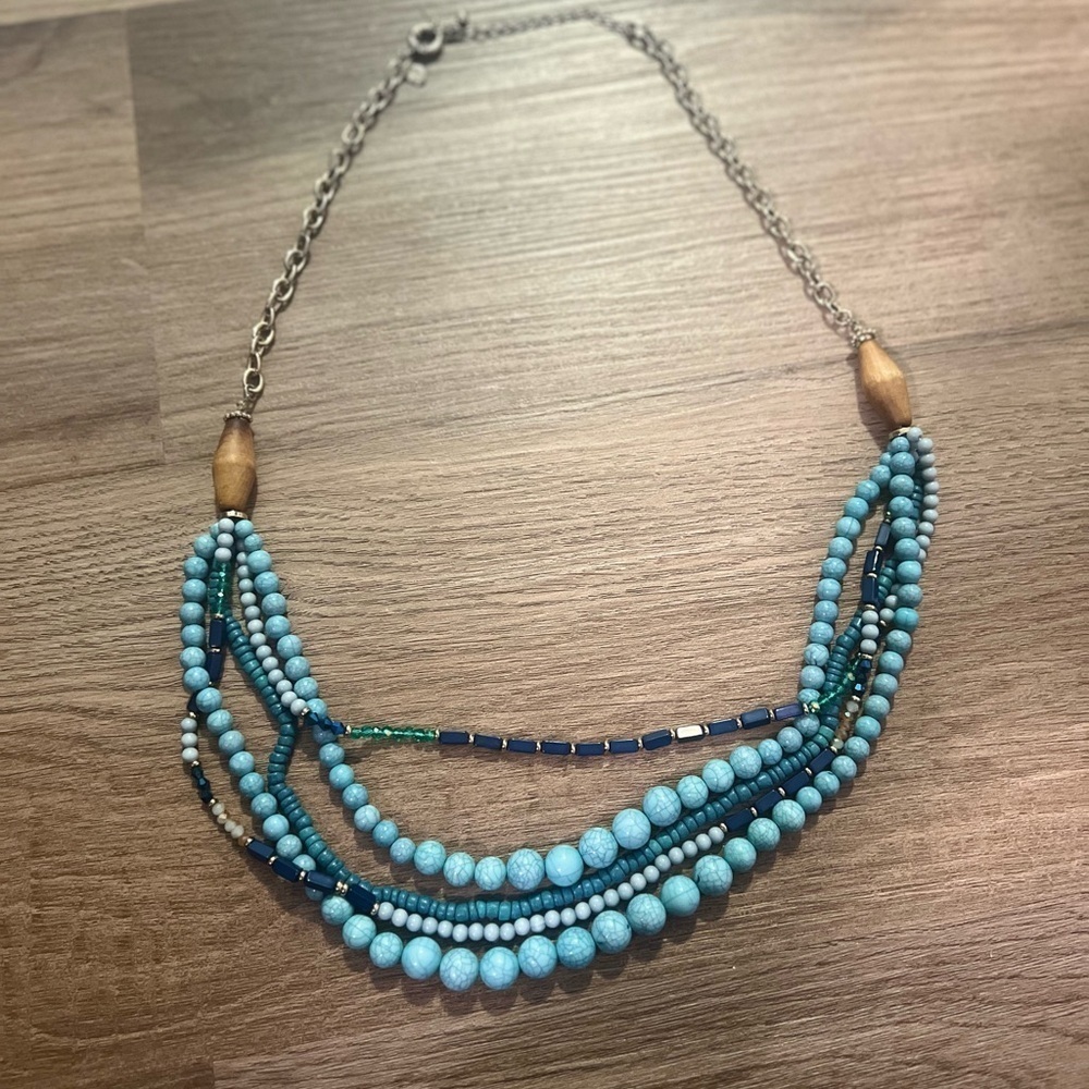 Elegant Blue Beaded Necklace